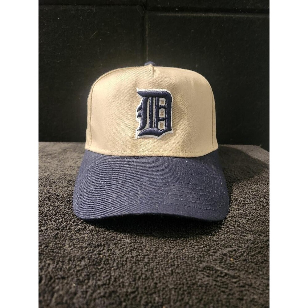 Detroit Tigers MLB AFNTY 2017 Otto Tan on Blue SnapBack Hat
